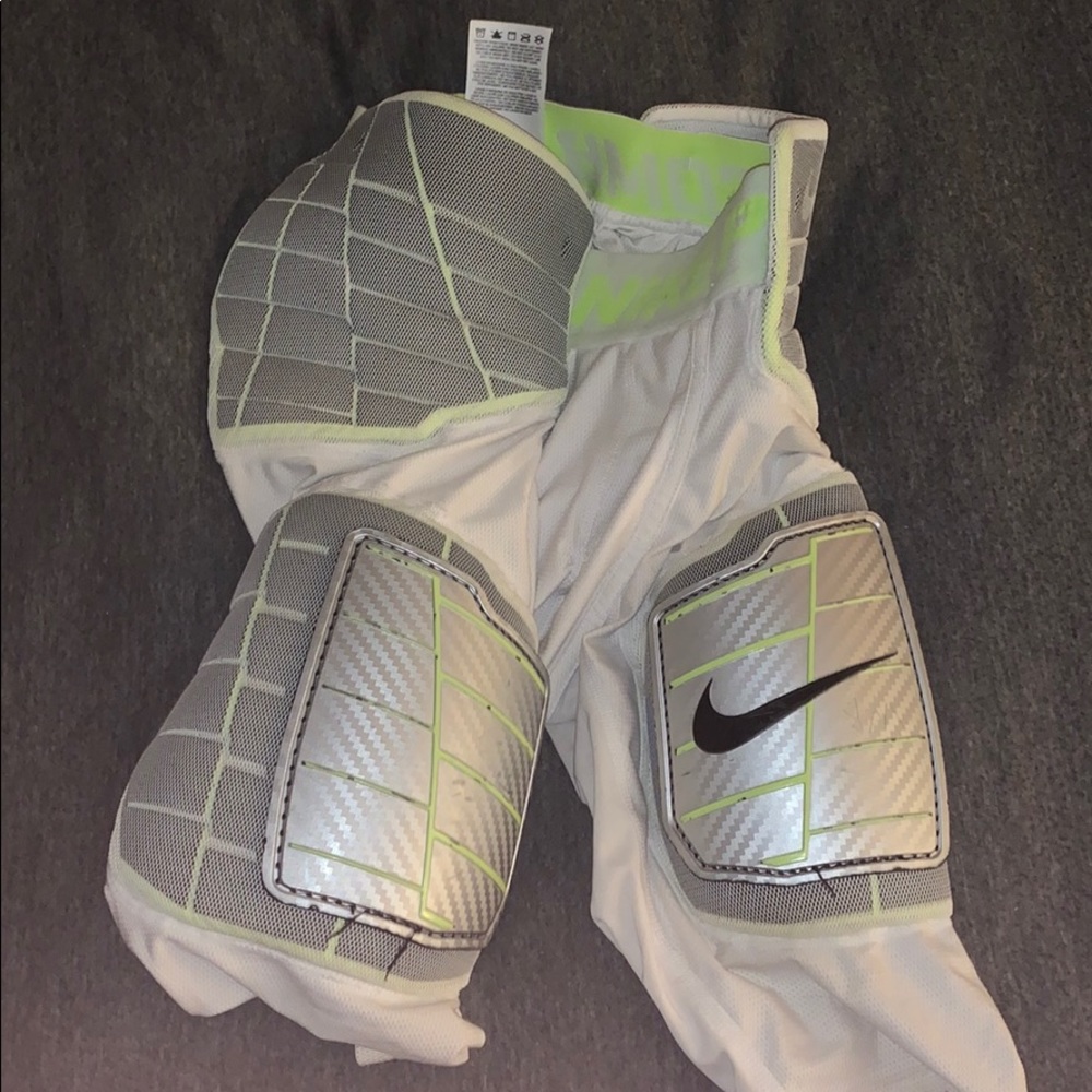 White nike girdle
